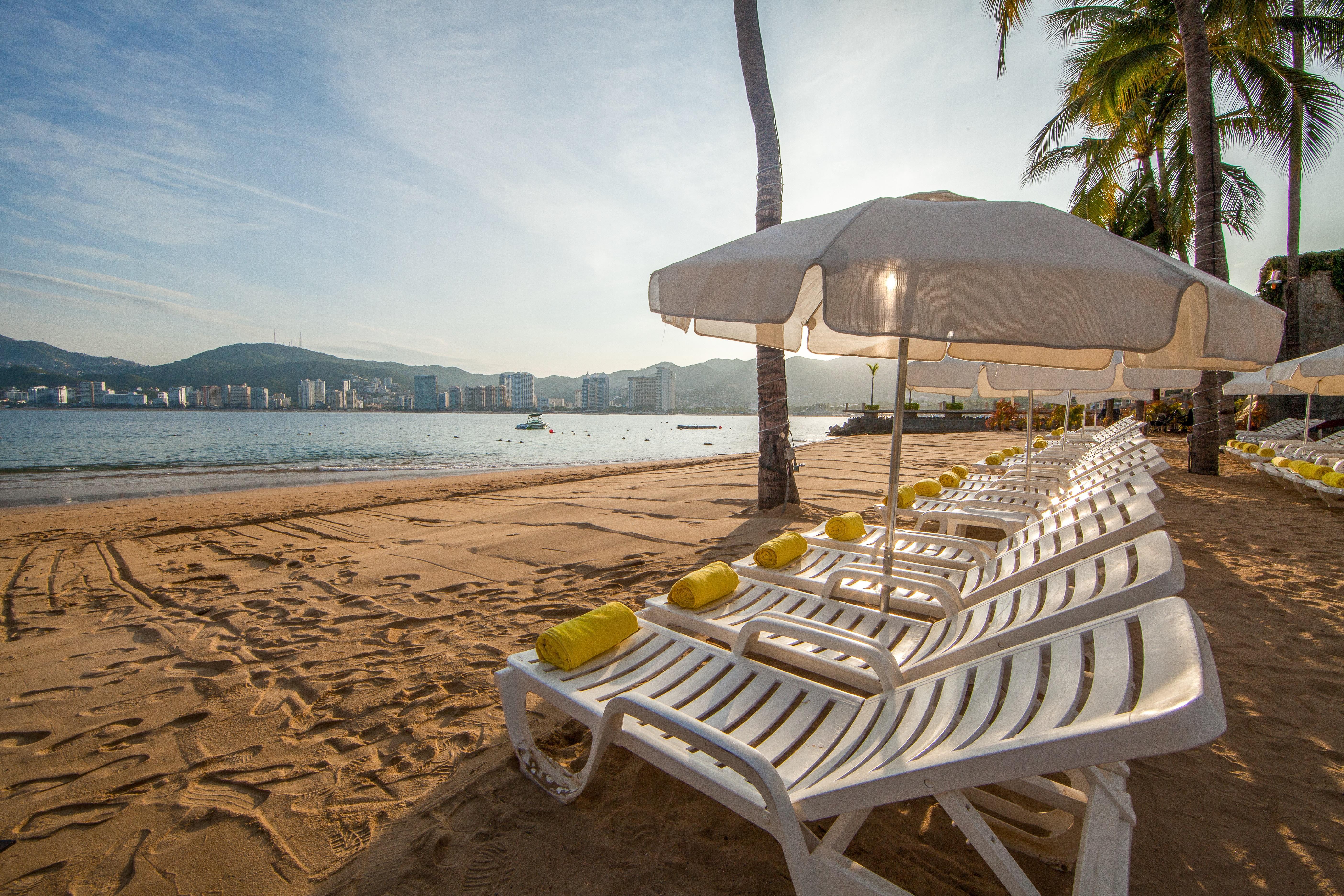 Park Royal Beach Acapulco Bagian luar foto